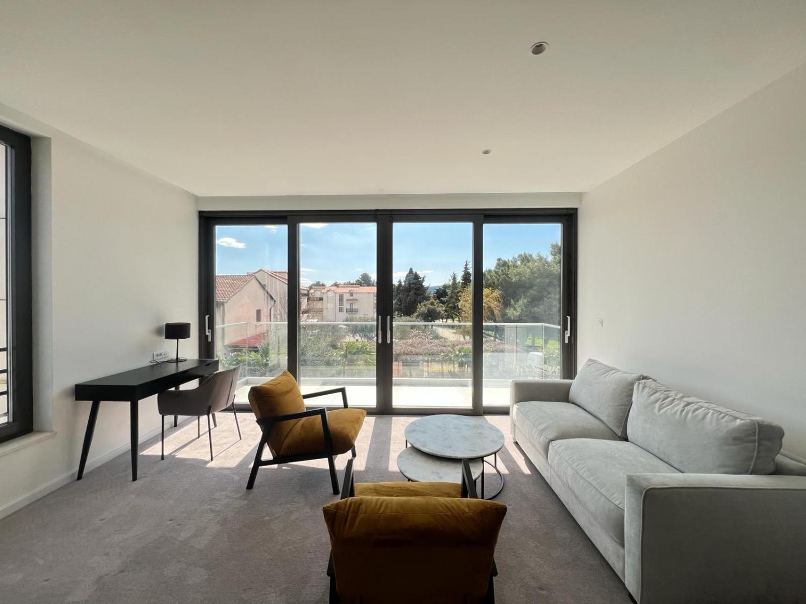 Hotel Oscar Kaštela Exteriér fotografie