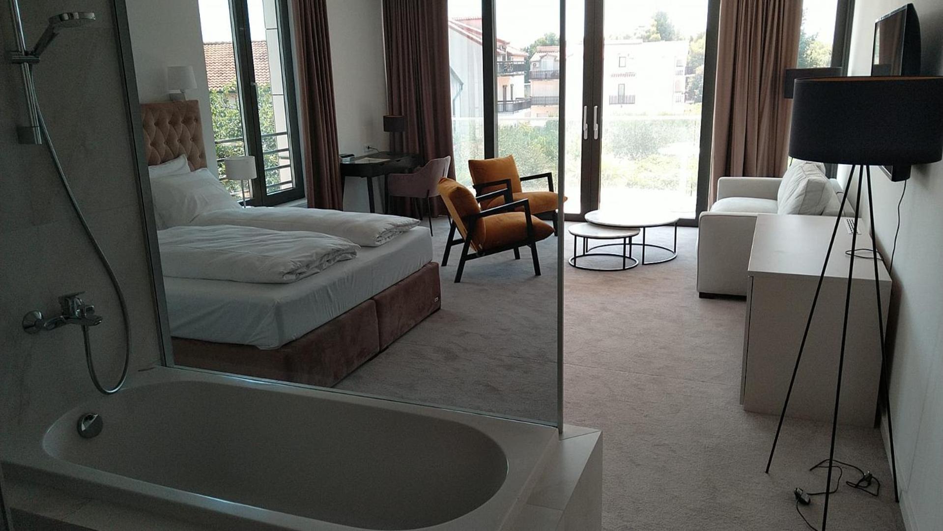 Hotel Oscar Kaštela Exteriér fotografie